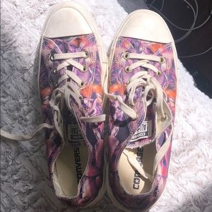 CUTE FLORAL CONVERSE